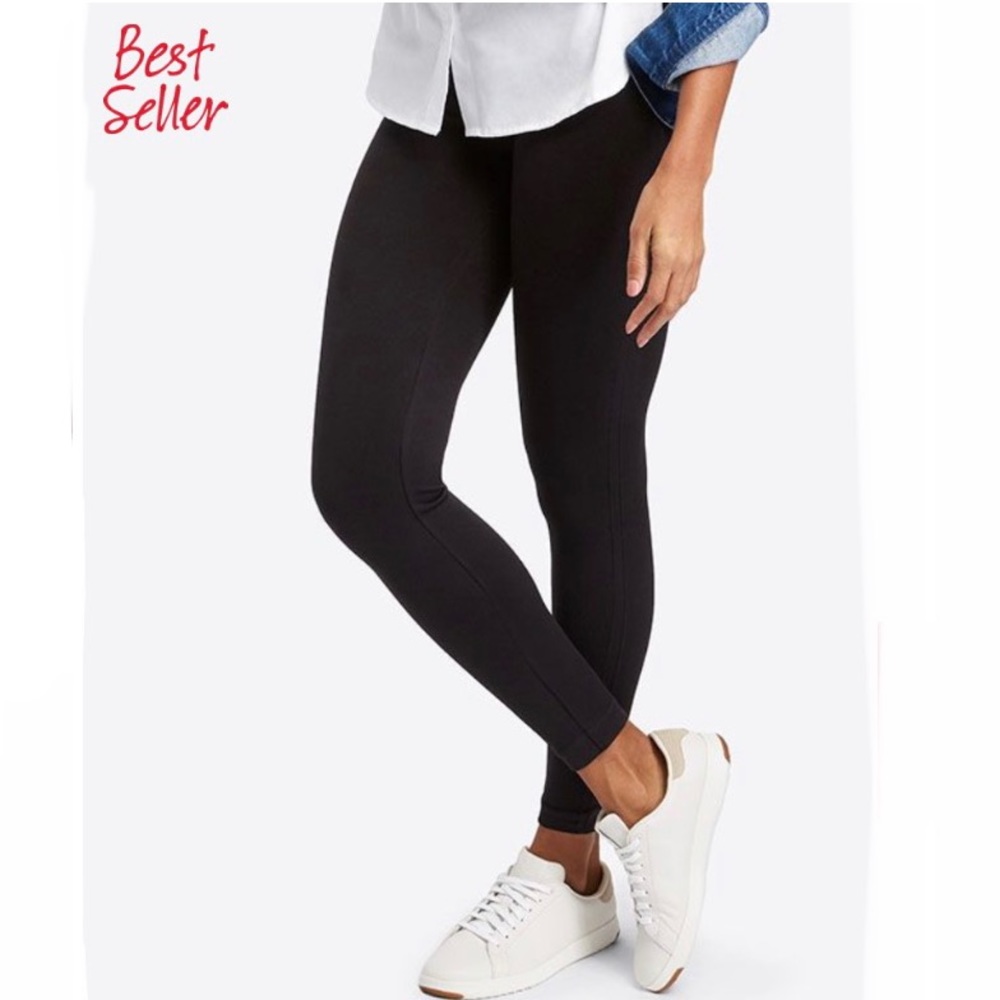 NWOT Spanx Look At Me Now seamless leggings